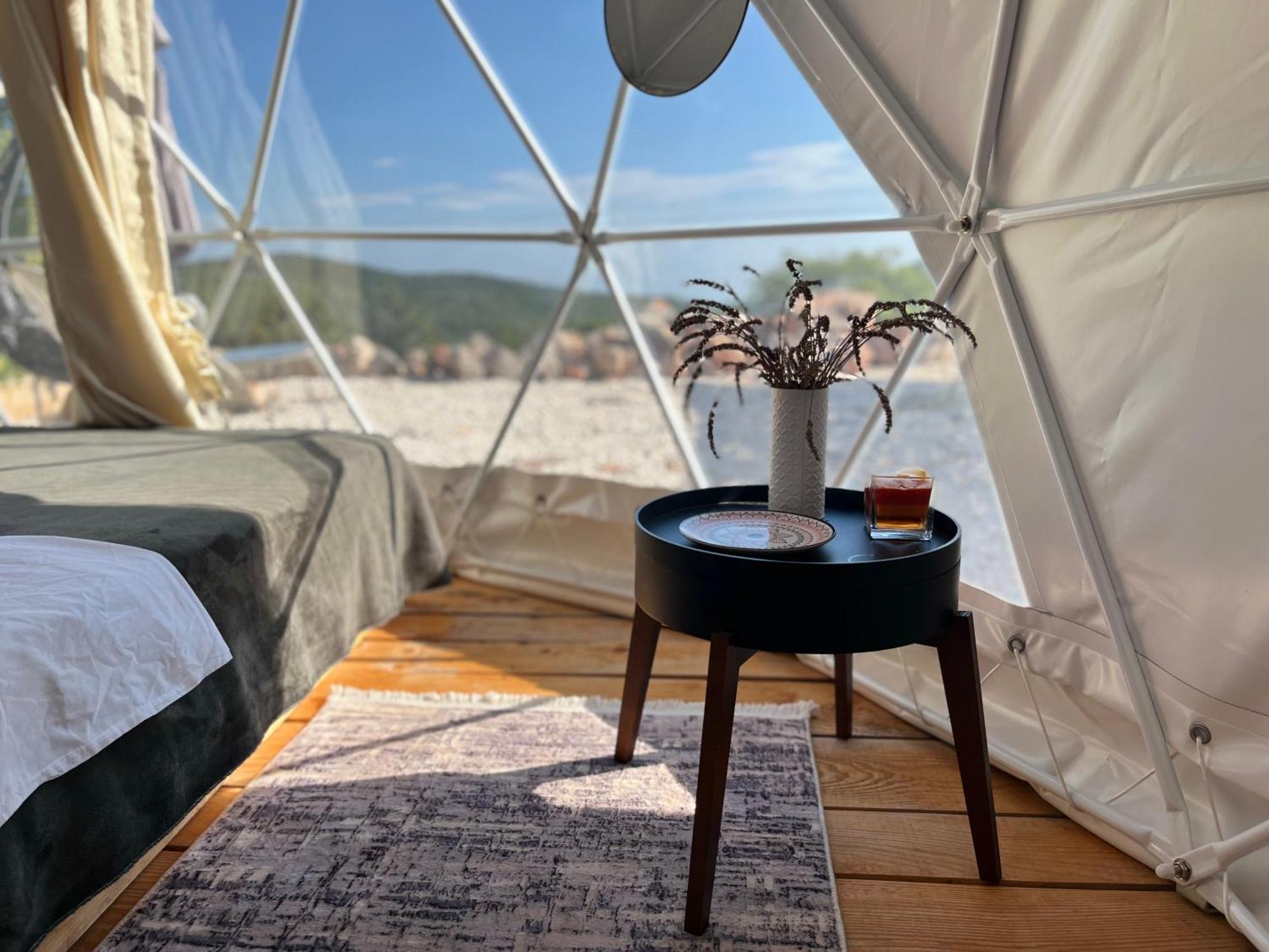 Glamping Peninsula Lustica Rose Villa Tivat Buitenkant foto